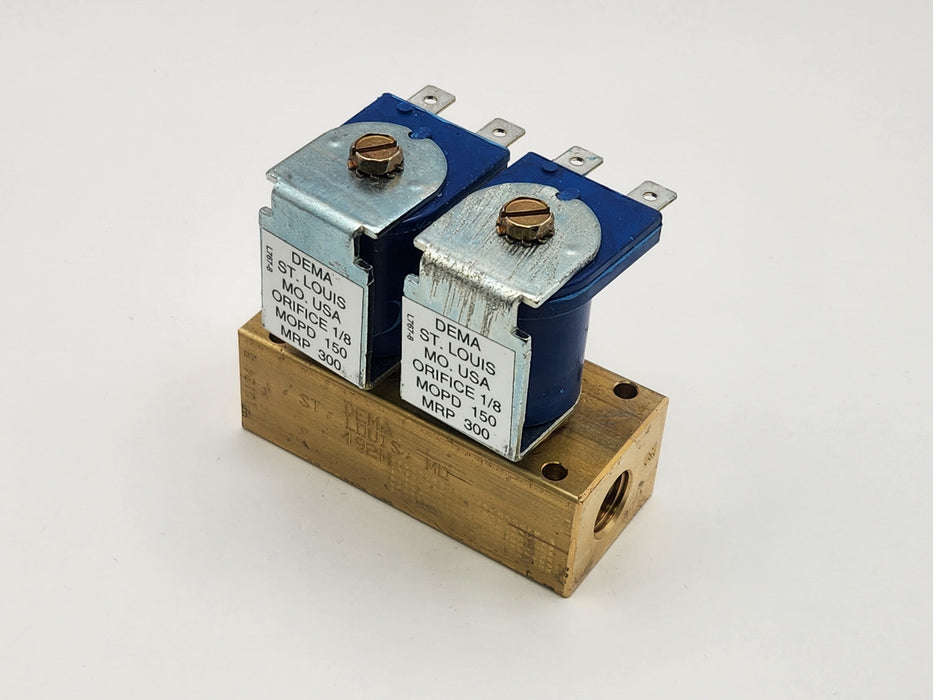 DEMA Brass Manifold Valve, 2 Station, Non-Metering, NC, 1/4" NPT, 24 VAC Spade Coil
